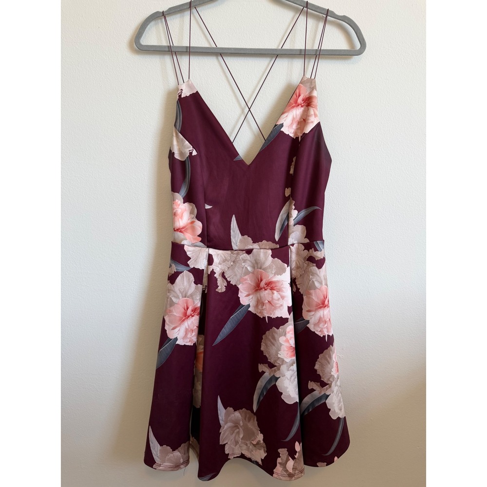 Charlotte Russe Burgundy Floral Skater Dress Strappy Back V-Neck Wedding Guest M